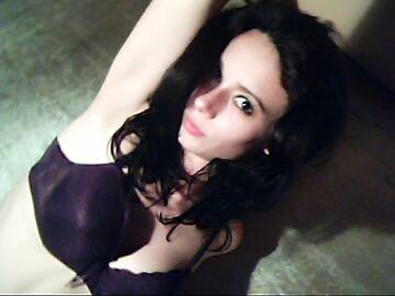 Public Photo of hottiecat19